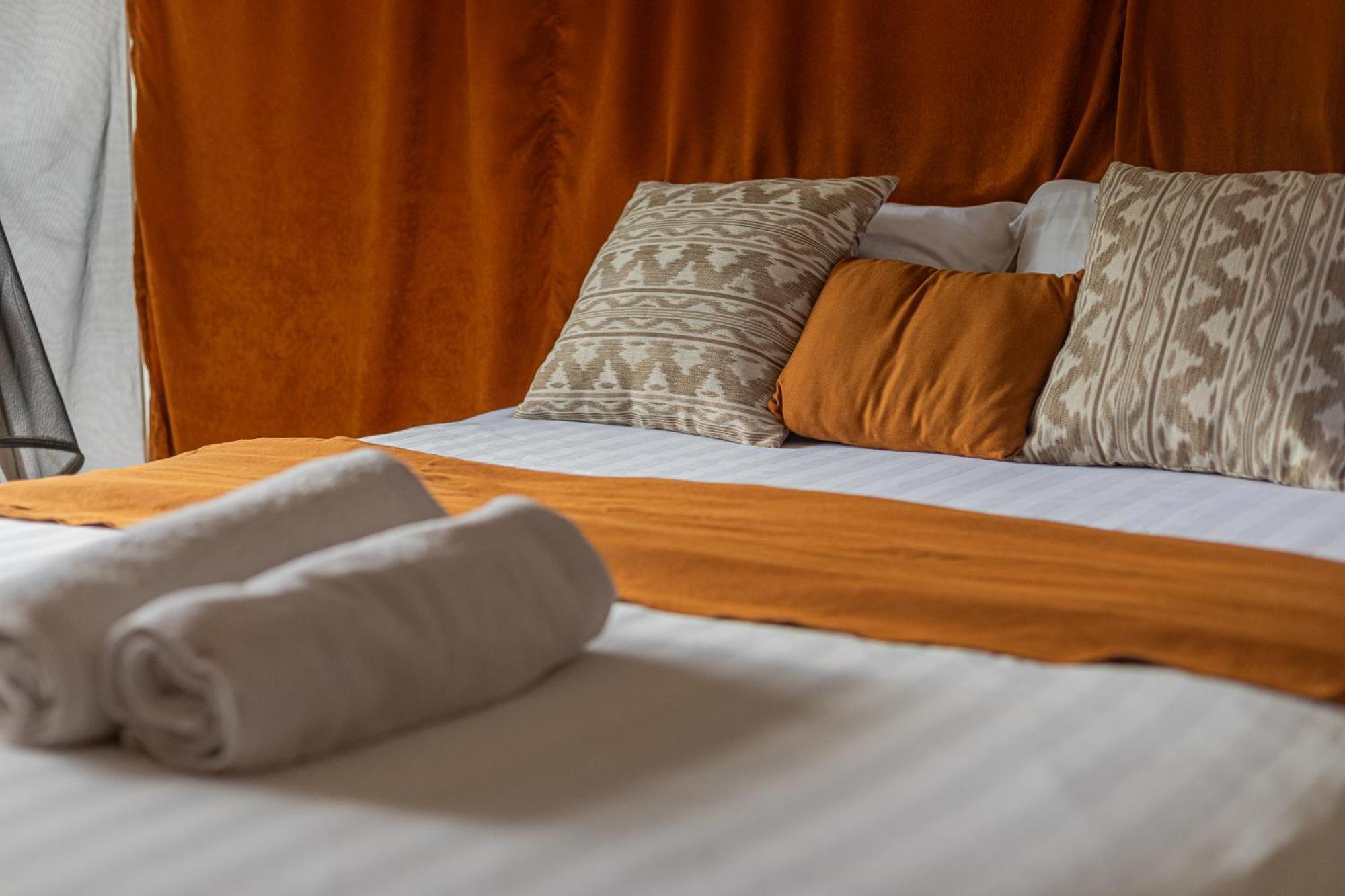 Camani Glamping Luxuszelt *