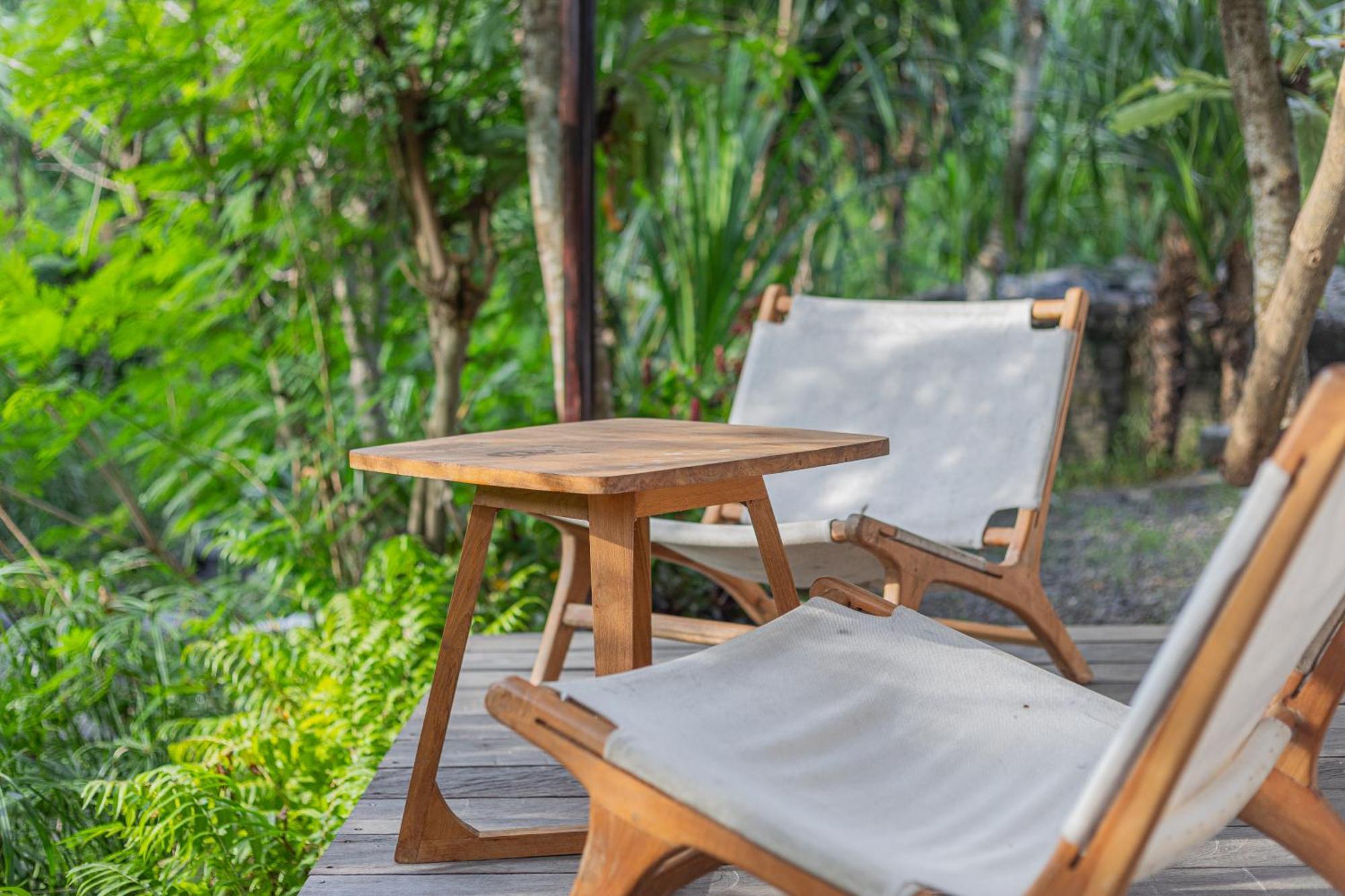 Camani Glamping Luxe tent Karangasem